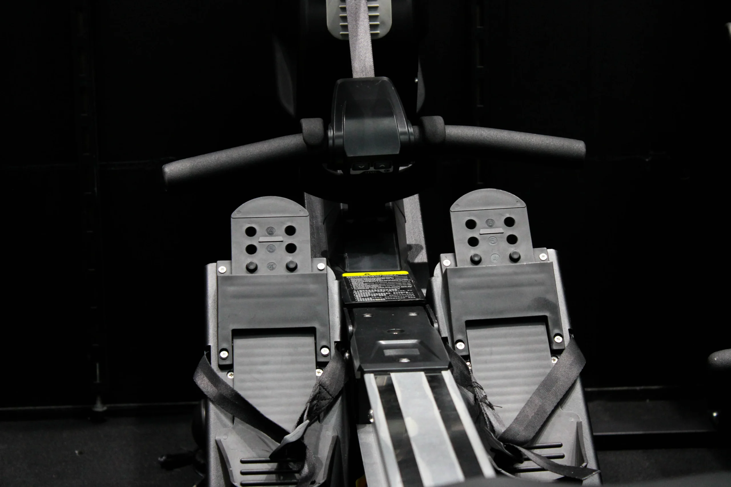 F600 Self Generating Air Rower - Image 5